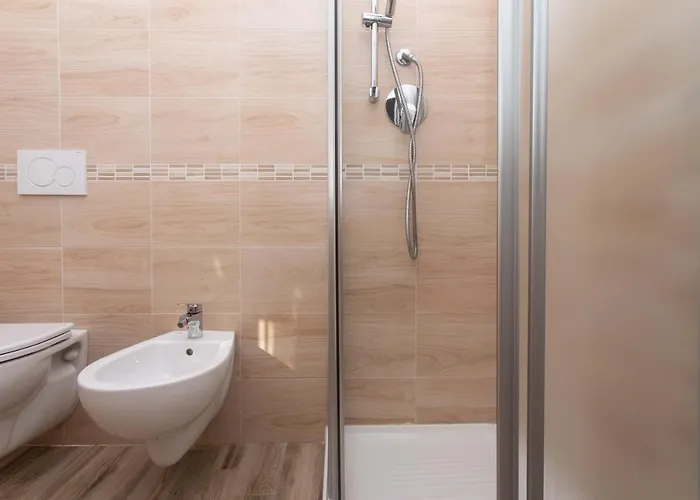 S210 - Sirolo, Nuovissimo Bilocale Vista Mare Al Primo Piano